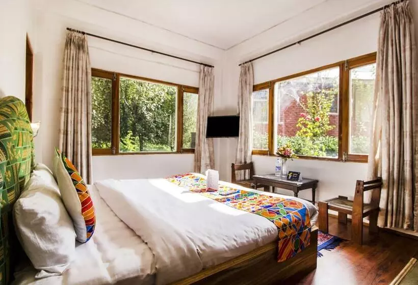 Fabhotel Mm Cottage