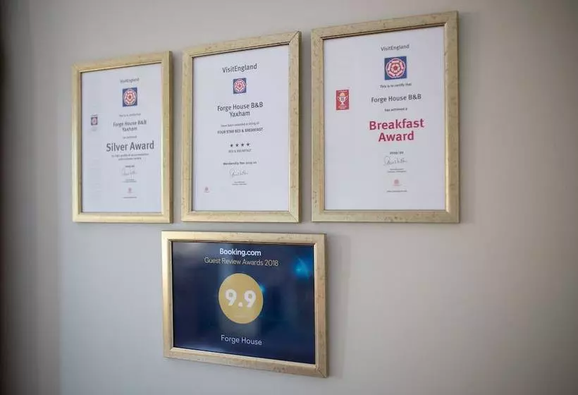 Forge House Yaxham Bed & Breakfast