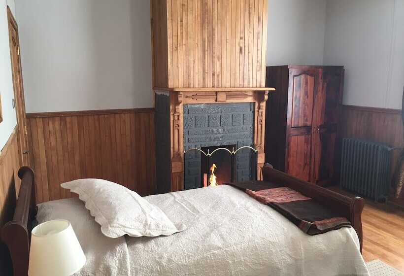 مسافرخانه Estancia Caleta Josefina