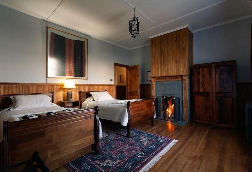 مسافرخانه Estancia Caleta Josefina