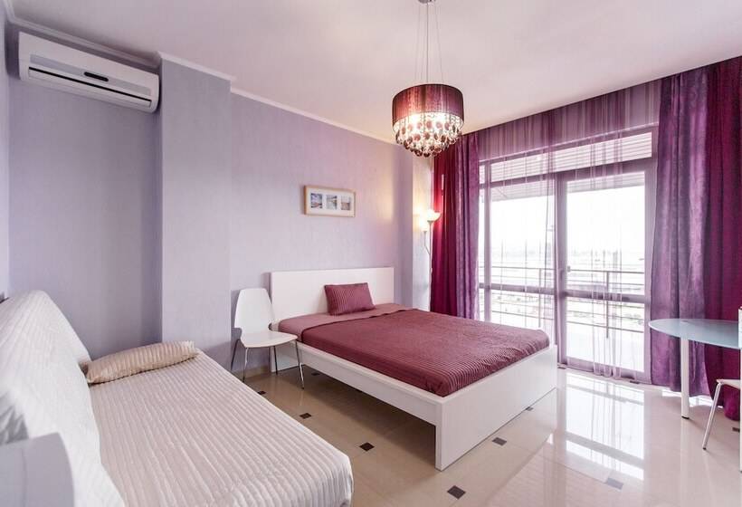 فندق Amosov S House