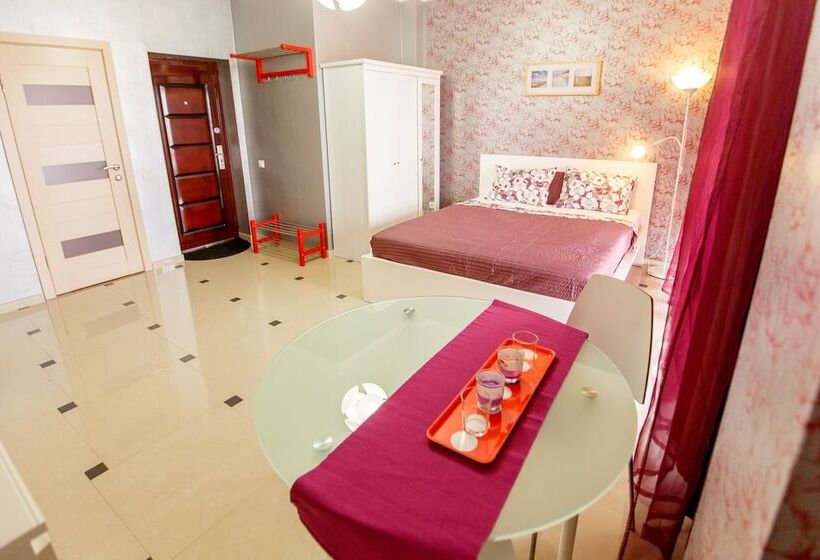 فندق Amosov S House