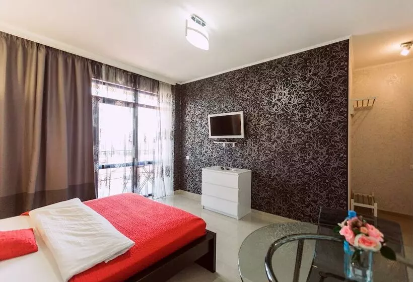 Hotelli Amosov S House