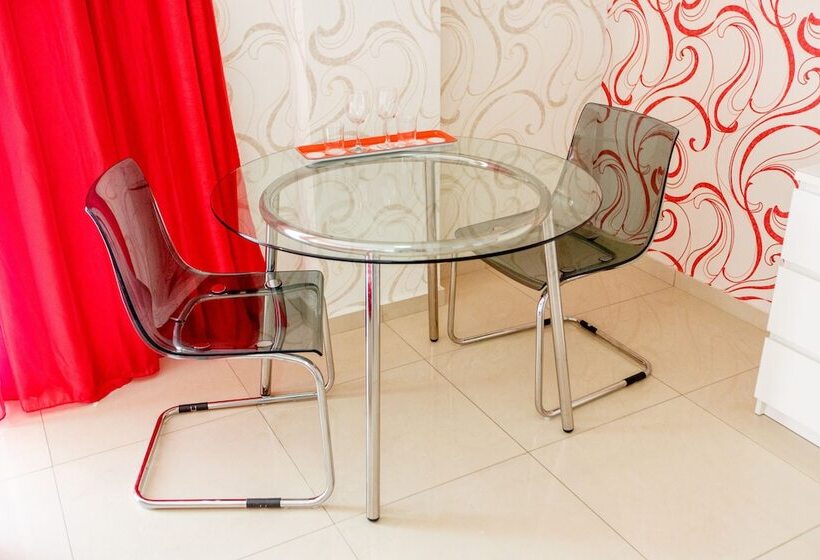 فندق Amosov S House