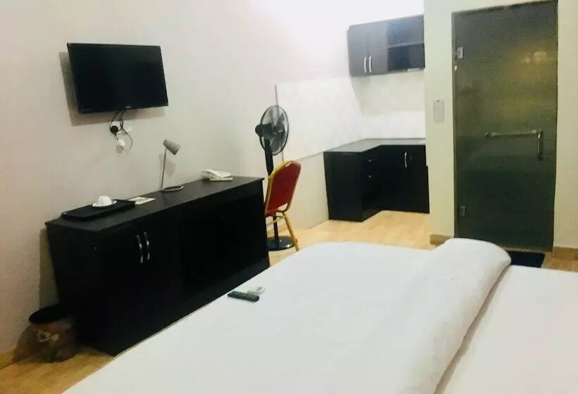 Esporta Hotel Yaba