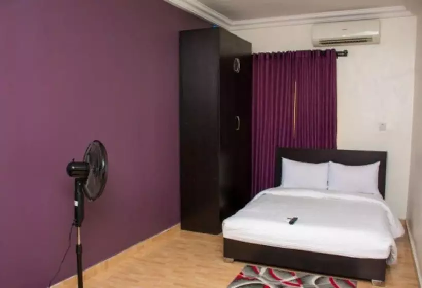 Esporta Hotel Yaba