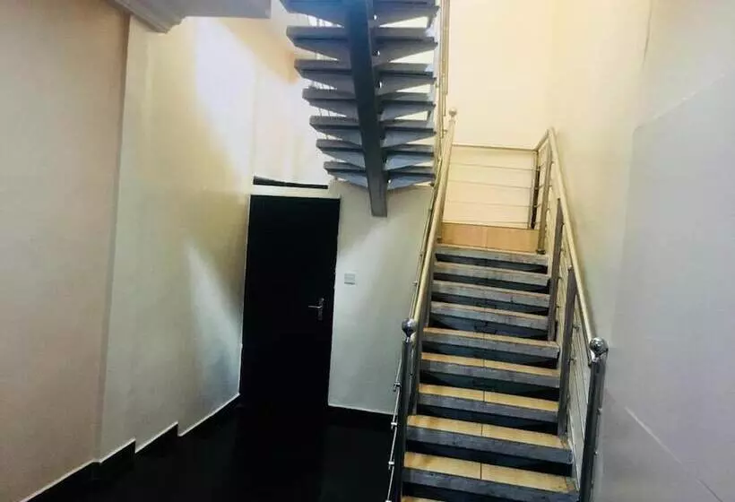 Esporta Hotel Yaba