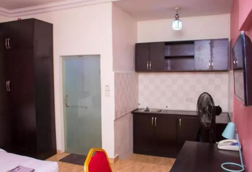 Esporta Hotel Yaba