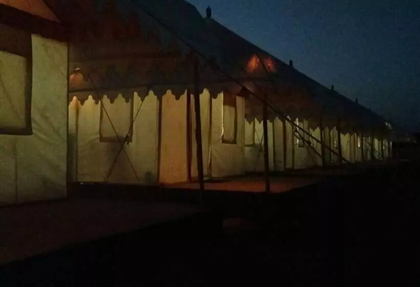 ホテル Hiriz Gorewali Resort