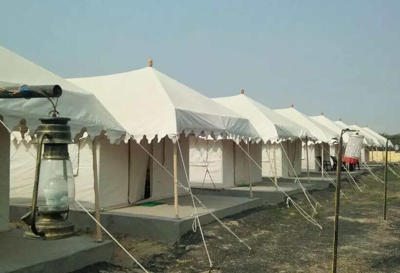 ホテル Hiriz Gorewali Resort