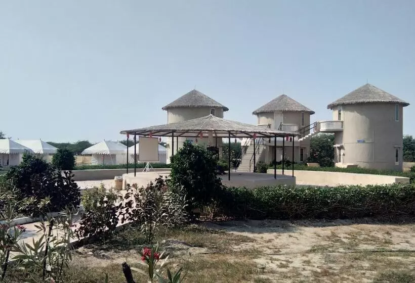 ホテル Hiriz Gorewali Resort