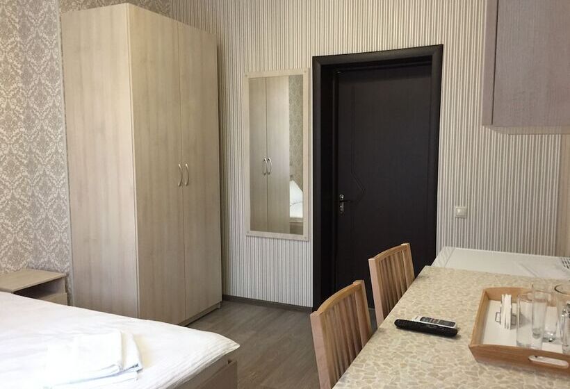 Отель Palm Resort