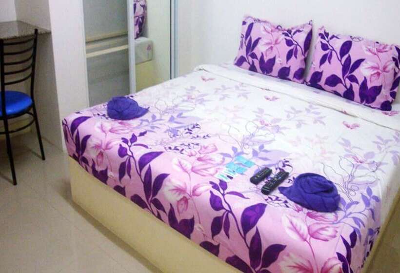 בית מלון כפרי Panyaah Mantion