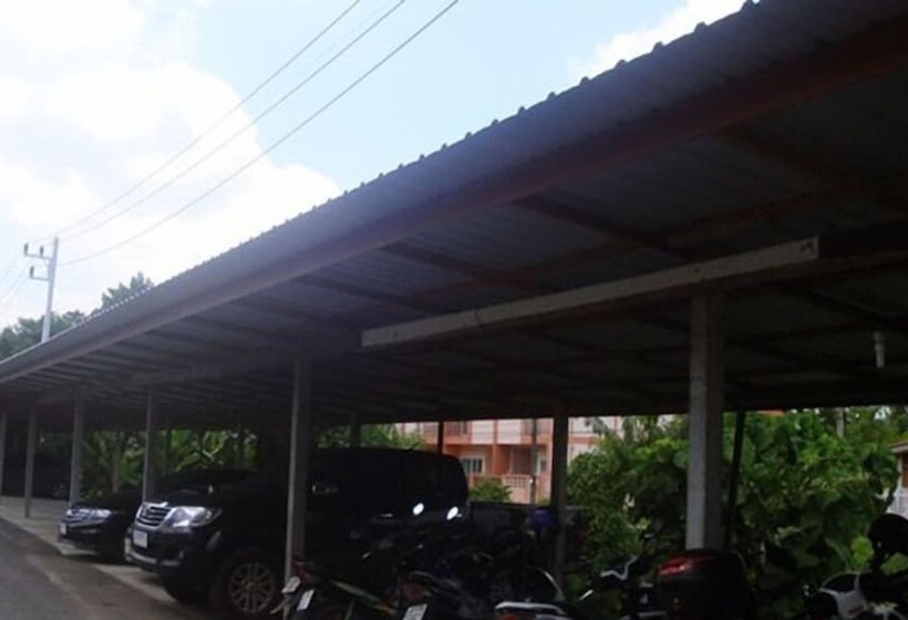 בית מלון כפרי Panyaah Mantion