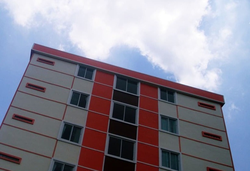 בית מלון כפרי Panyaah Mantion