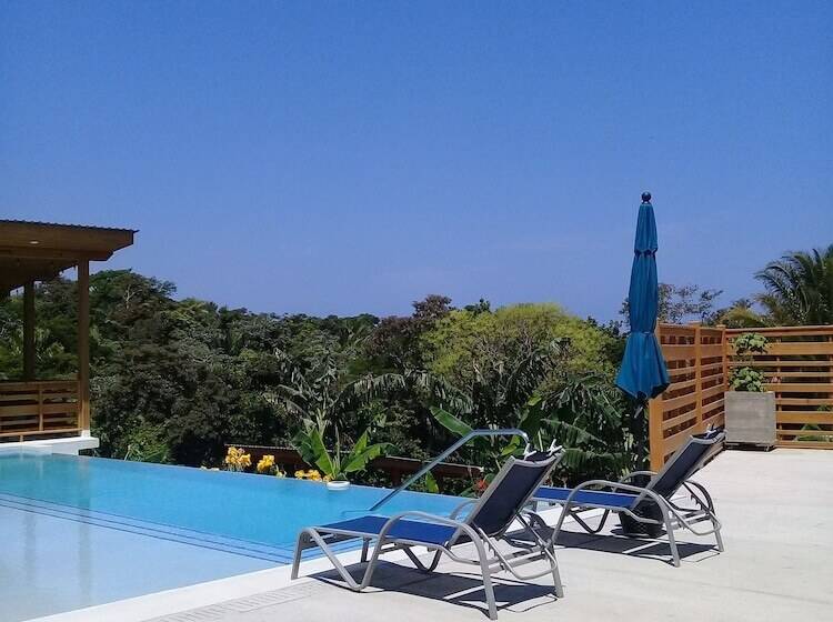 هتل Richardson Serenity Villa