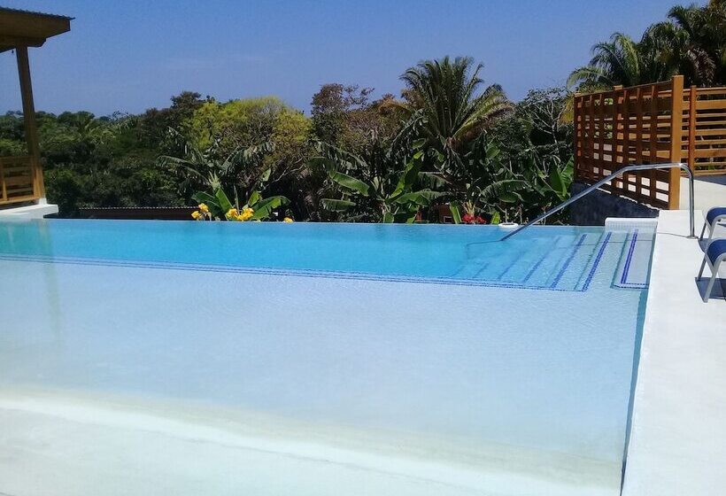 هتل Richardson Serenity Villa