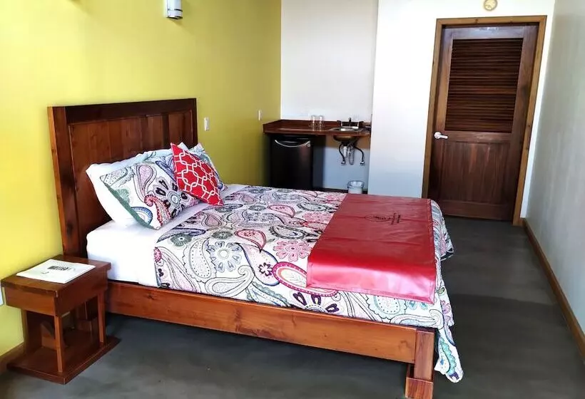 هتل Richardson Serenity Villa