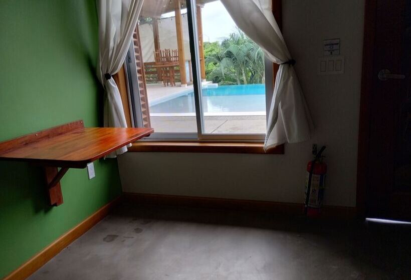 هتل Richardson Serenity Villa