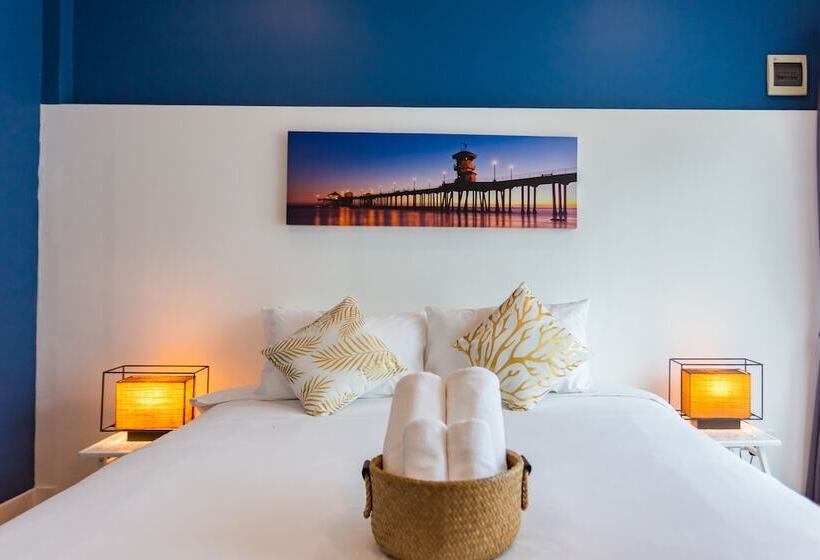 Hotel The Seaton House Phuket