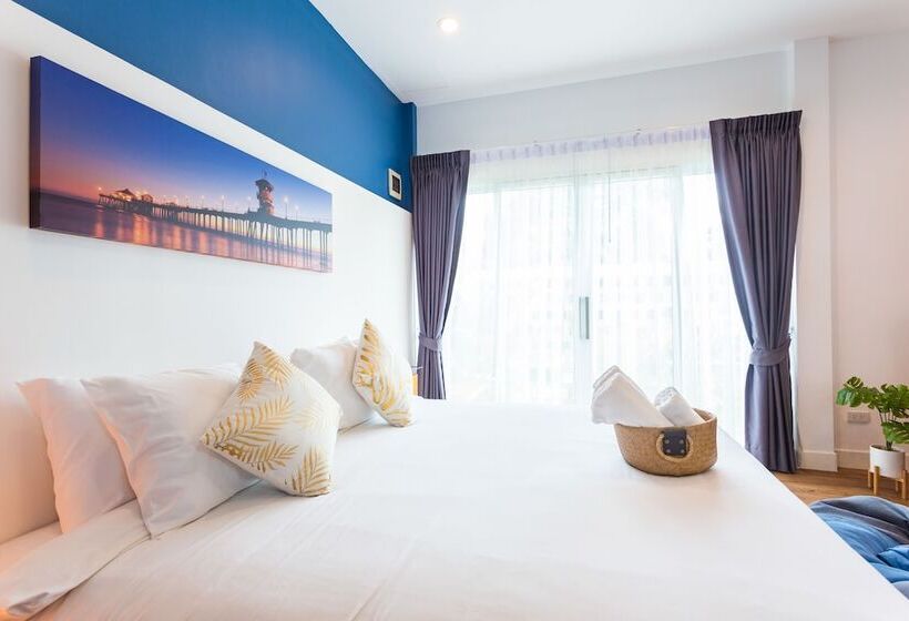 Hotel The Seaton House Phuket