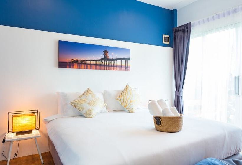 Hotel The Seaton House Phuket