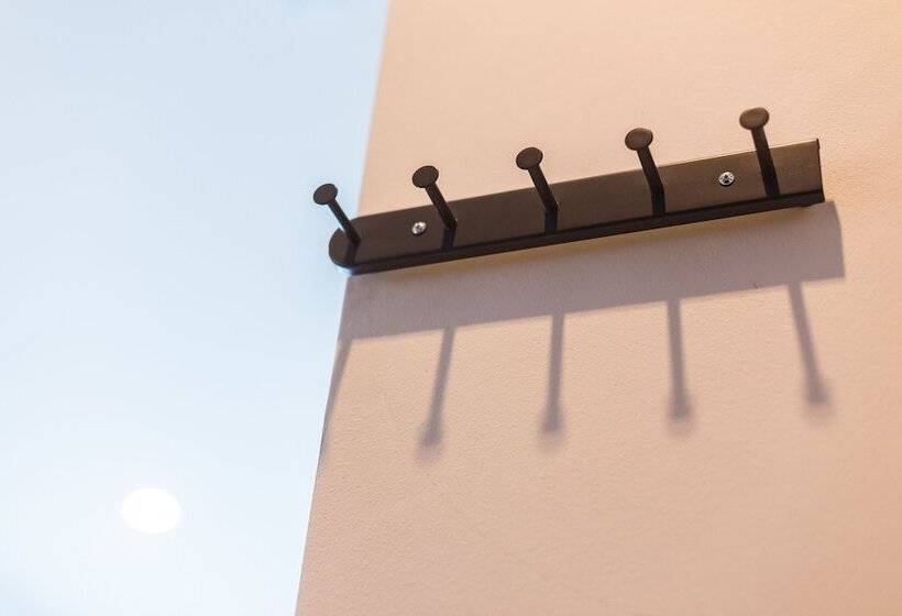 Hotel The Seaton House Phuket