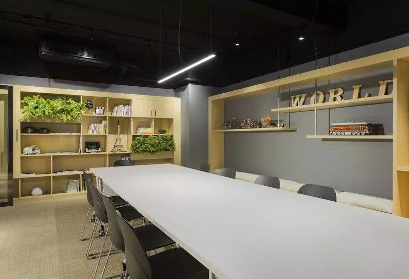 Ln Residence