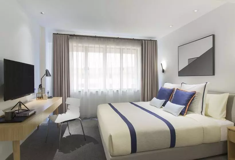 Ln Residence