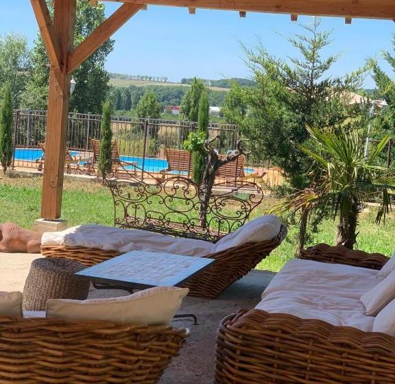 Пансион Le Domaine Des Archies