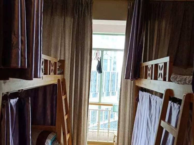 Shu Xu Internet Hostel