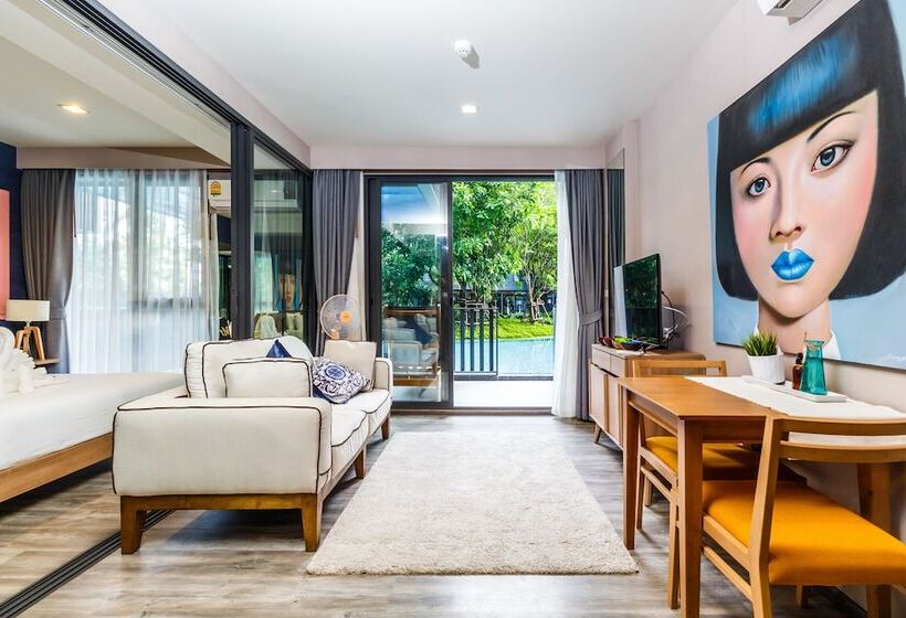 The Deck Condominium By Lofty