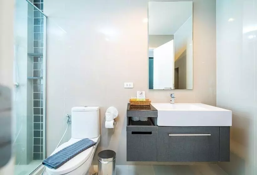 The Deck Condominium By Lofty