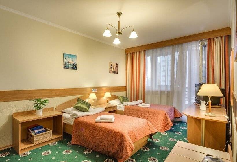 #513 Orekhovo Apartments With Shared Bathroom