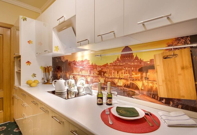 #513 Orekhovo Apartments With Shared Bathroom