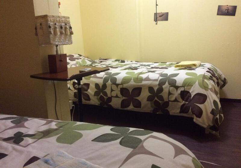 فندق صغير Zamamia International Guesthouse