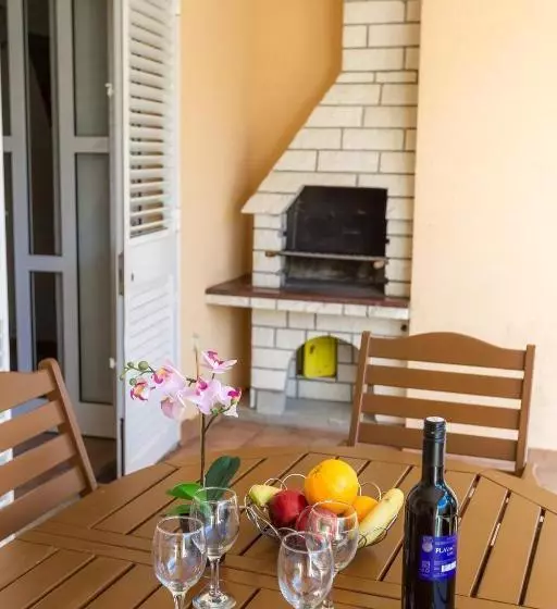 Apartments In City Center Ani