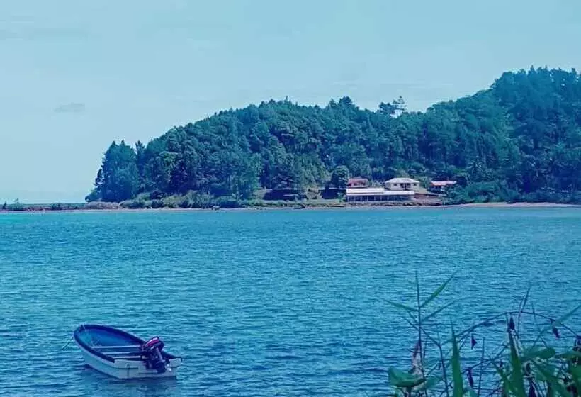 Aamiaismajoitus (B&B) Navutovuto Accommodation