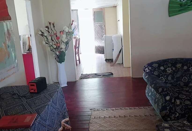 Bed and Breakfast Navutovuto Accommodation