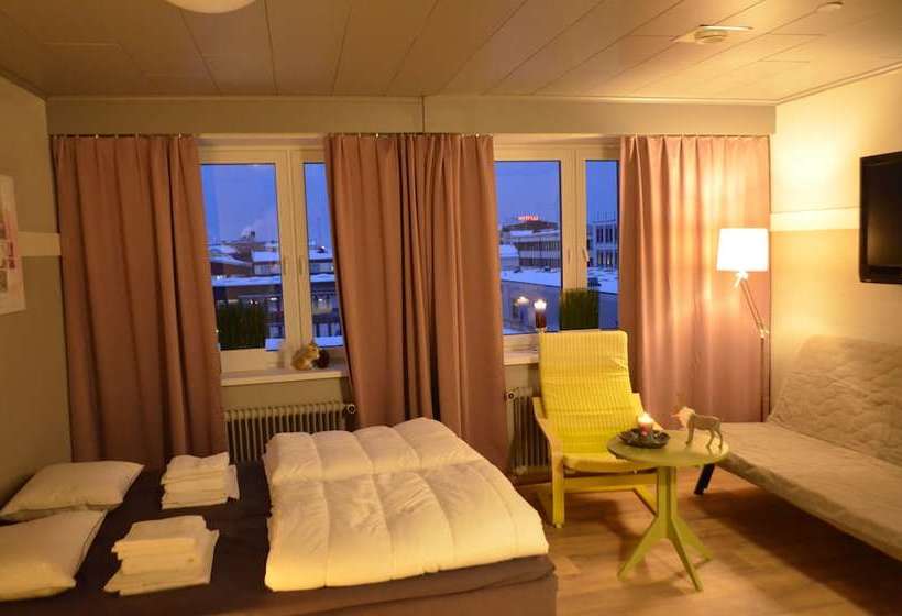 簡易ホテル Aurora Motel