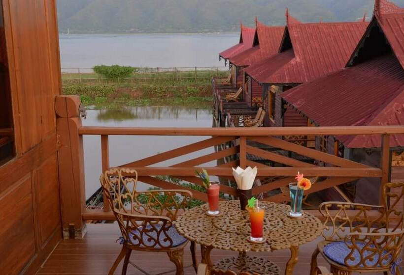 هتل Ann Heritage Lodge