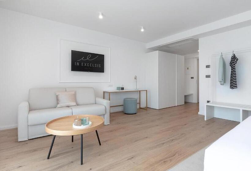 ホテル In Excelsis