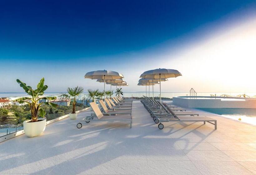 ホテル In Excelsis