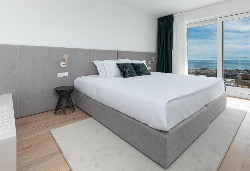 ホテル In Excelsis