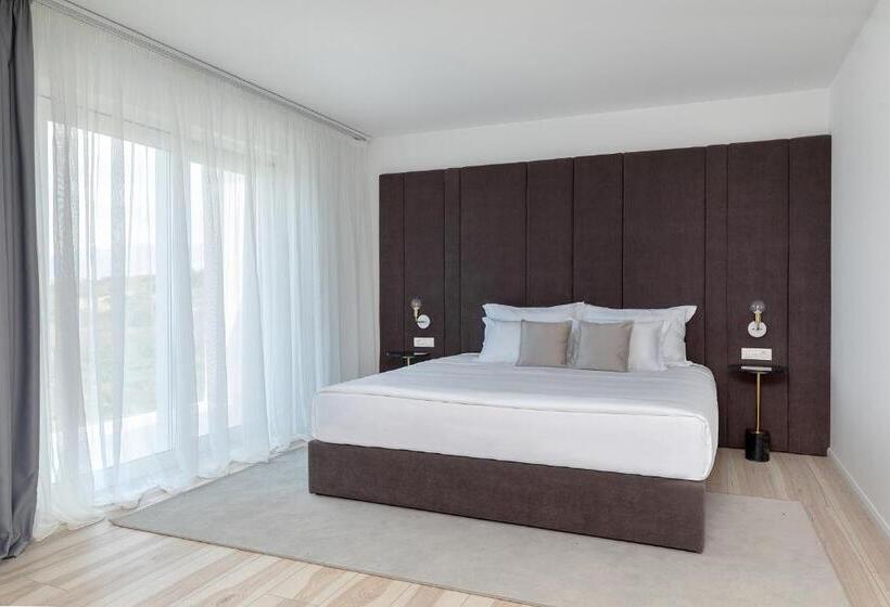 ホテル In Excelsis