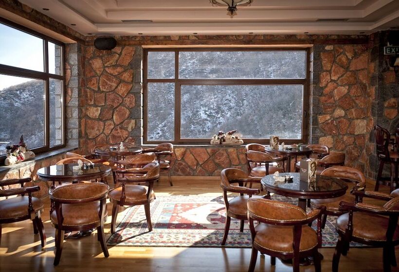 ホテル Kaimak Inn