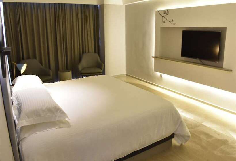 فندق Lhasa Railway Station Magnolia