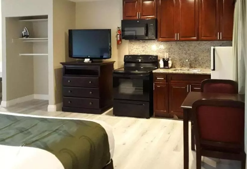 Hotelli Quality Inn & Suites El Cajon San Diego East