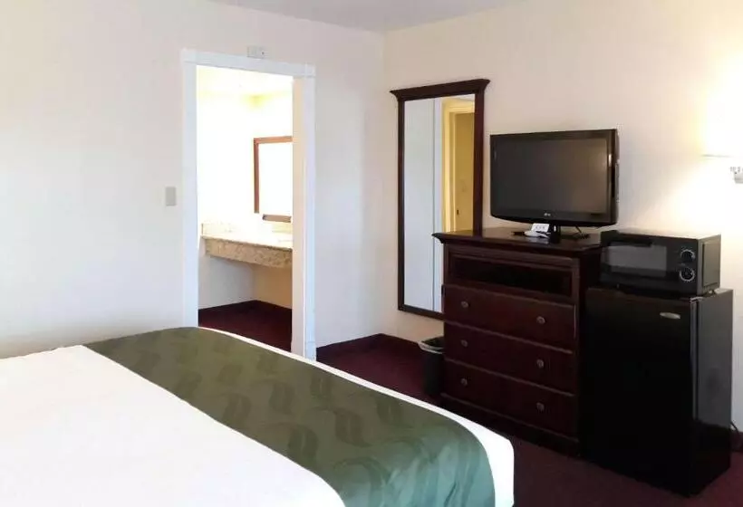 Hotelli Quality Inn & Suites El Cajon San Diego East