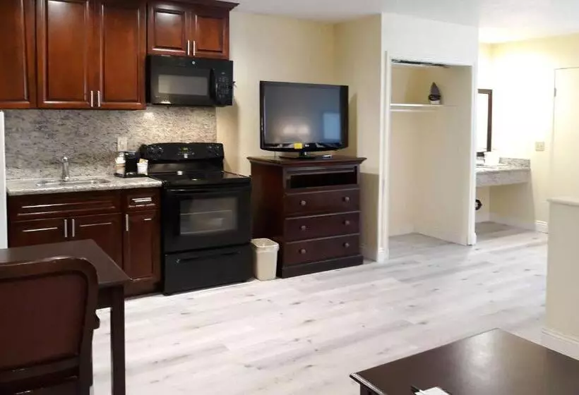 Hotelli Quality Inn & Suites El Cajon San Diego East